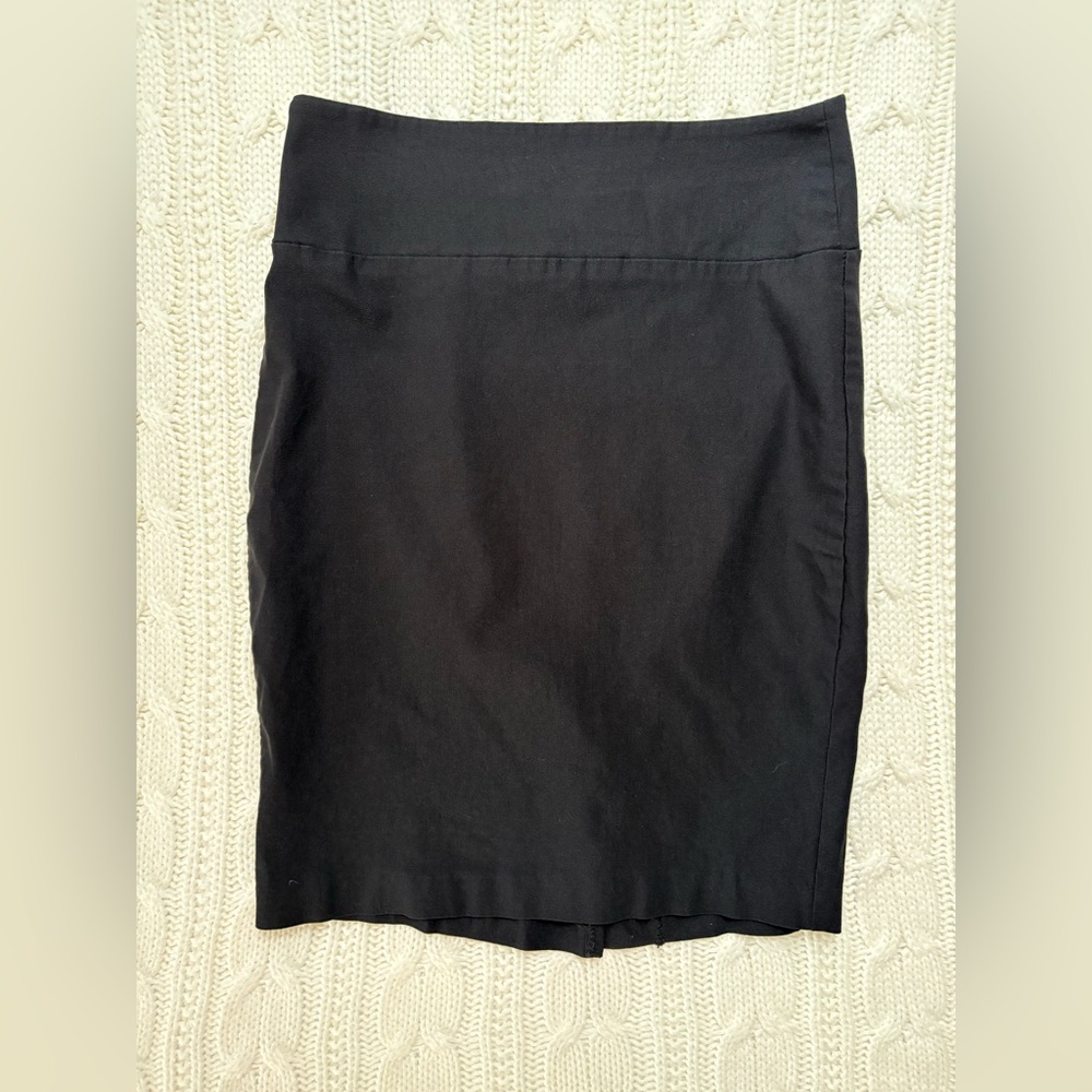 Black Pencil Skirt Women’s Large Stretch Pull-On Back Slit